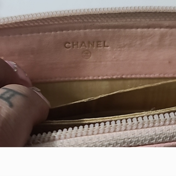 Chanel Pink  Caviar Zip Around Wallet - Picture 7 of 12